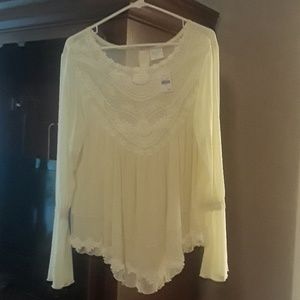 Embroidered lace nylon and cotton top cream color